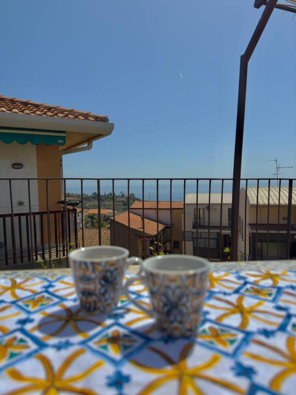 Villa Casa Vista Azzurra Aci Castello Exterior foto